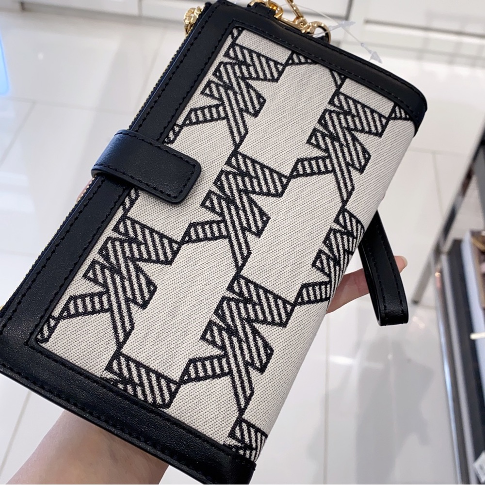 Michael Kors jet set double zip wristlet - Picture 4 of 5